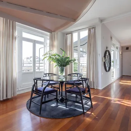 Stunning Duplex Penthouse In Location With Skyline View Apartment Valencia