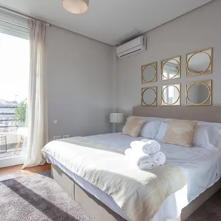 Stunning Duplex Penthouse In Location With Skyline View